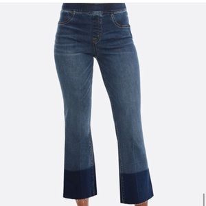 Spanx | Cropped Pull On Flare Raw Hem Jeggings